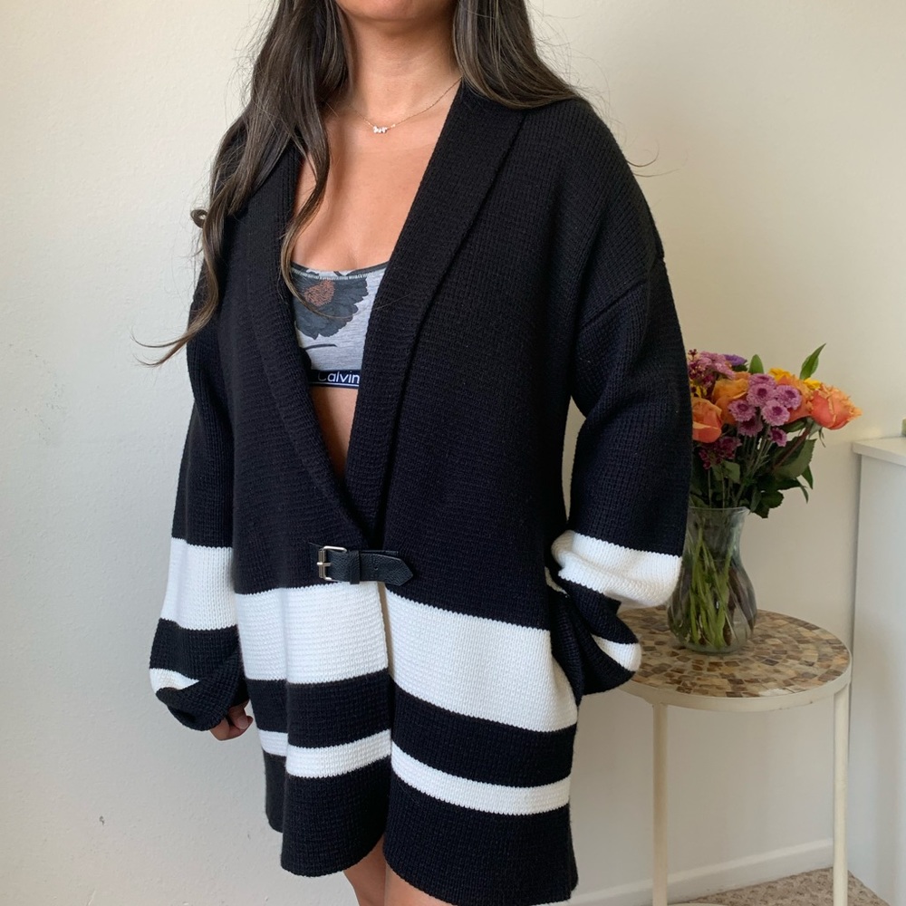 Black Coat - Thick Knit